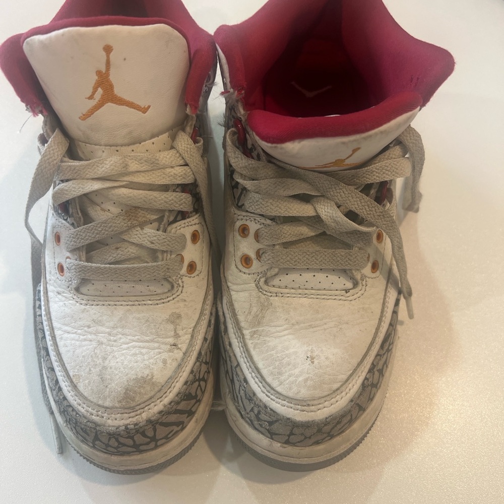 Air Jordan 3 Retro White Cement Red Boys 4Y